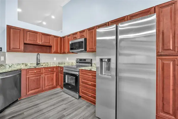 2831 NW 111th Avenue, Sunrise, FL 33322