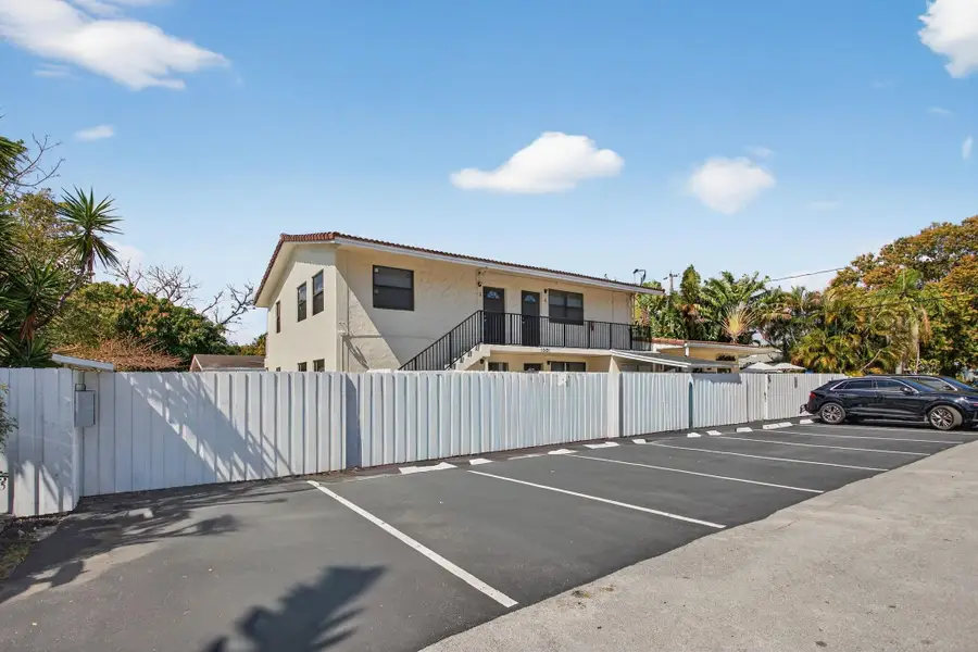 1501 NE 7th Avenue, Fort Lauderdale, FL 33304 - #3