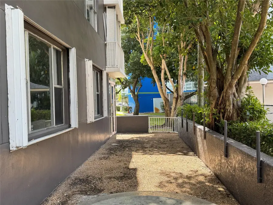 3850 Washington Street #102, Hollywood, FL 33021 - #3