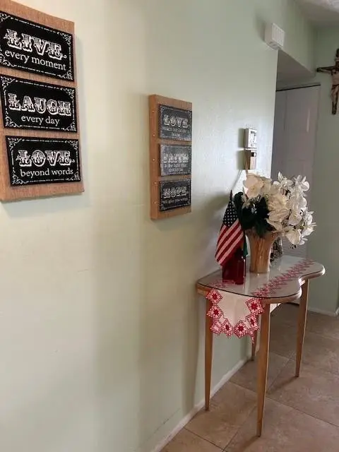 2811 Somerset Drive #316, Fort Lauderdale, FL 33311