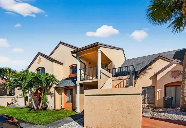 8225 NW 191st Street #1-G, Hialeah, FL 33015