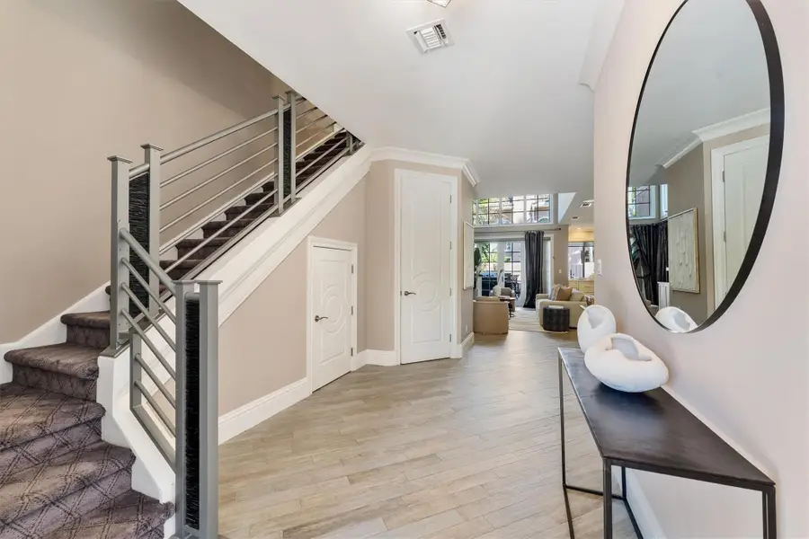 Address Withheld By Seller, Fort Lauderdale, FL 33301 - #2