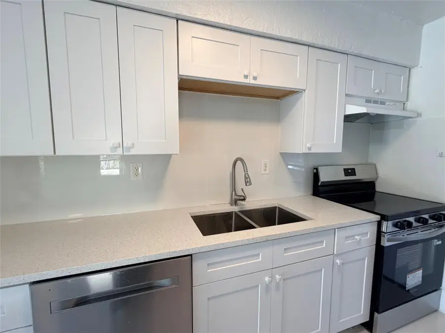 1536 NE 27th Street, Pompano Beach, FL 33064 - #3