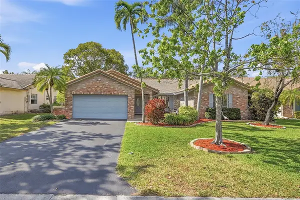 392 NW 113th Terrace, Coral Springs, FL 33071