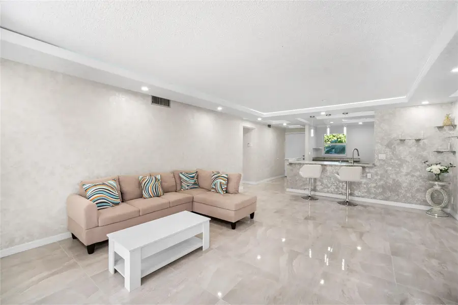 2615 NE 3rd Court #220, Boynton Beach, FL 33435 - #2