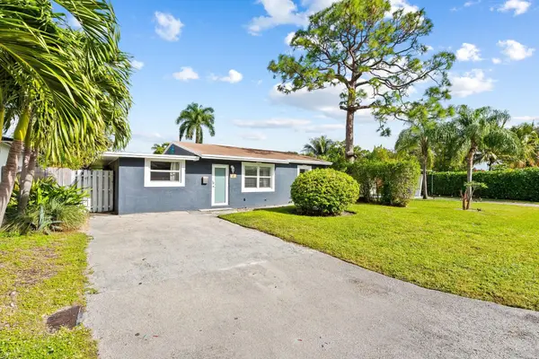 41 NE 46th Street, Oakland Park, FL 33334