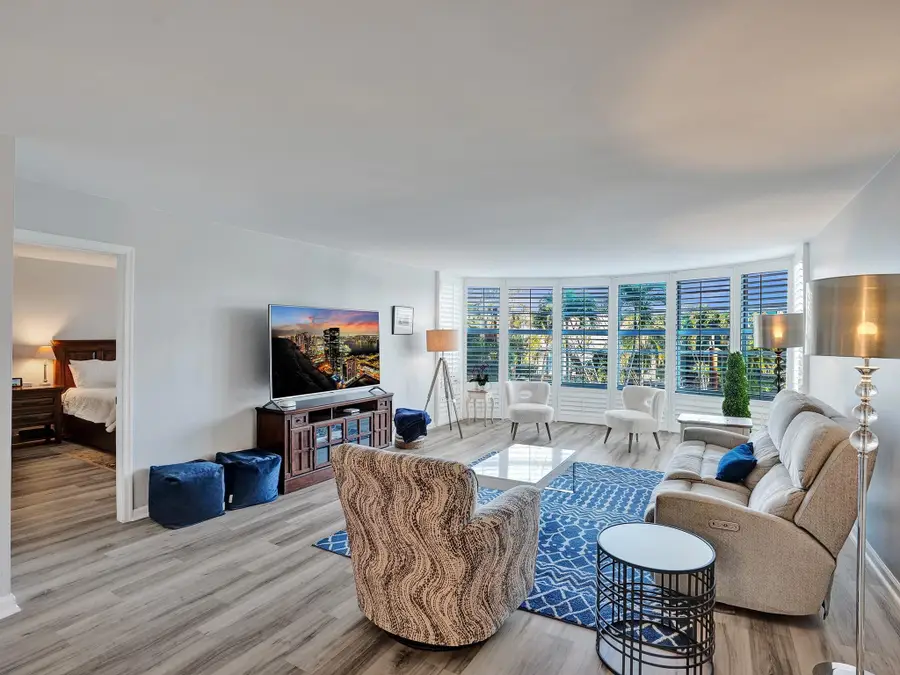 3051 NE 48th Street #205, Fort Lauderdale, FL 33308 - #2