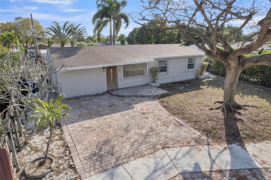 2132 SW 50th Avenue, Fort Lauderdale, FL 33317 - #2