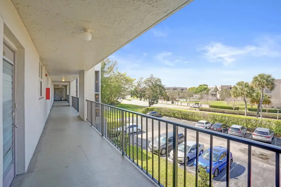 9480 Poinciana Place #304, Davie, FL 33324 - #2