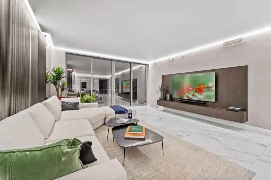 18975 Collins Avenue #3303, Sunny Isles Beach, FL 33160 - #3