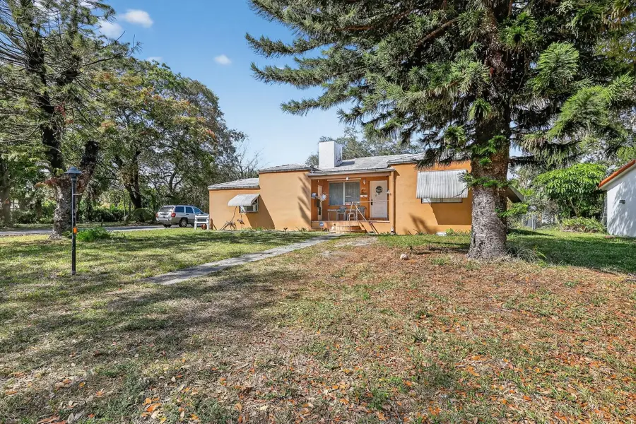 707 NE 113th Street, Biscayne Park, FL 33161 - #2