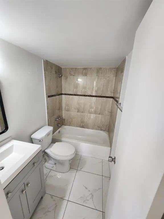 5505 NW 7th Street #W301, Miami, FL 33126 - #3