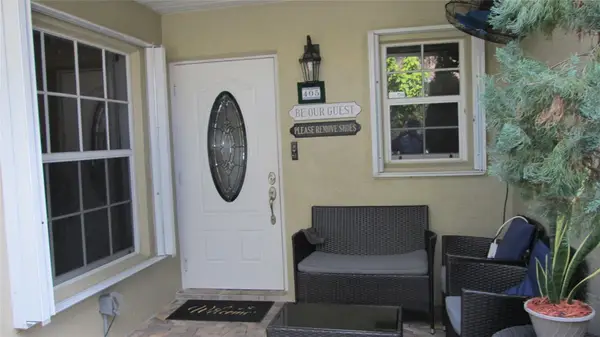 405 Maplewood Drive #405, Greenacres, FL 33415