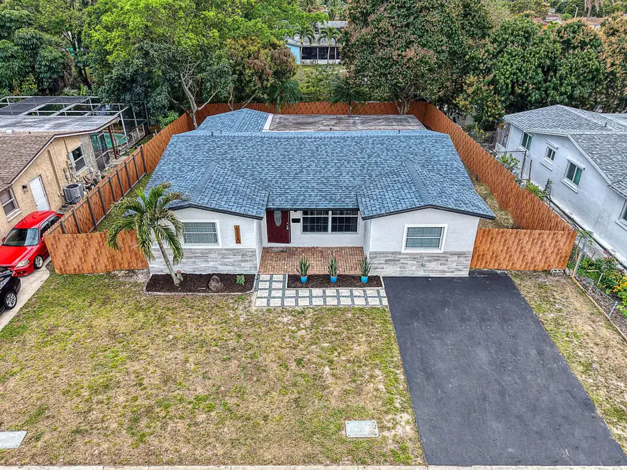 6520 Kimberly Boulevard, North Lauderdale, FL 33068 - #2