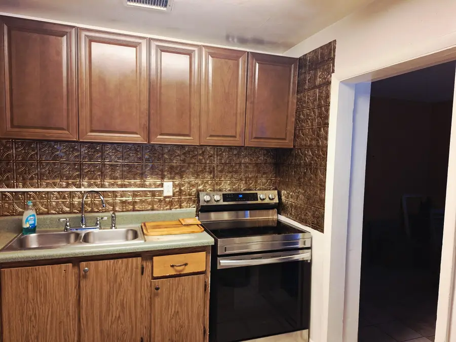 1718 NW 7th Street, Fort Lauderdale, FL 33311 - #3