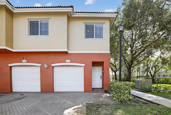 7400 Palomino Drive #524, Hollywood, FL 33024