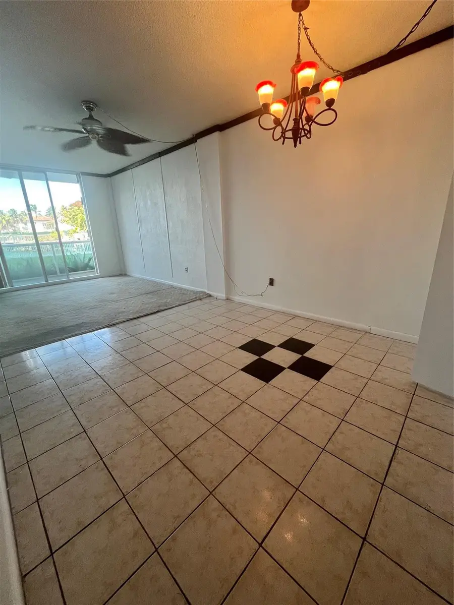 2841 NE 163 Street #102, North Miami Beach, FL 33160 - #2
