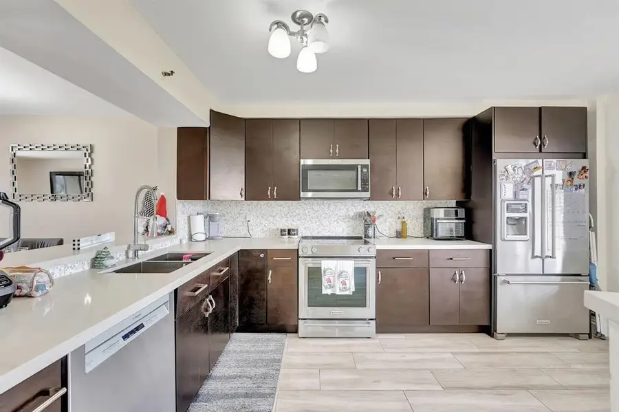 2200 S Cypress Bend Drive #905, Pompano Beach, FL 33069 - #3