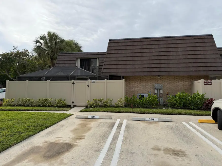 7622 N 76th Way #200, West Palm Beach, FL 33407 - #2