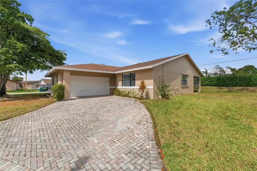 7520 NW 88th Terrace, Tamarac, FL 33321 - #2