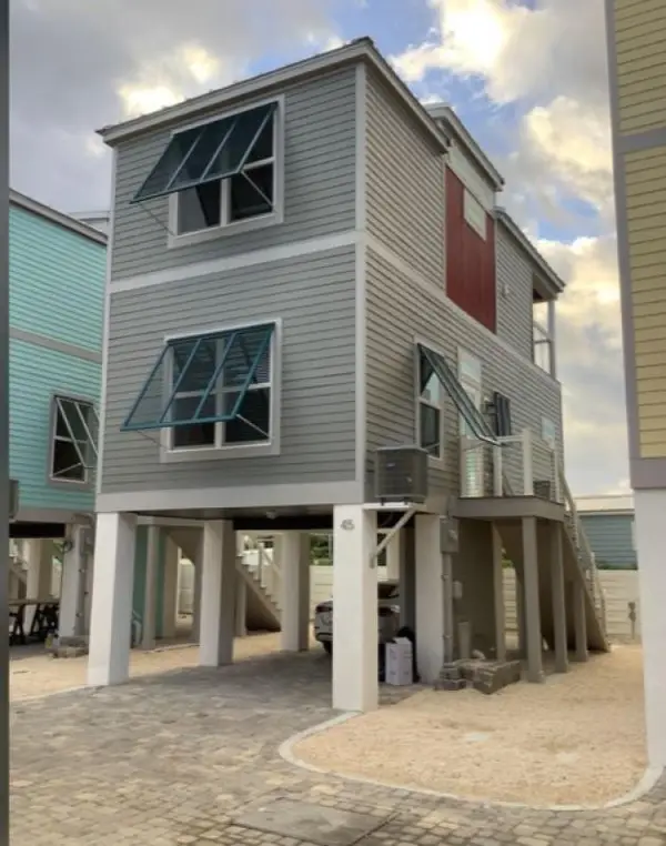 101 11th Street, Marathon, FL 