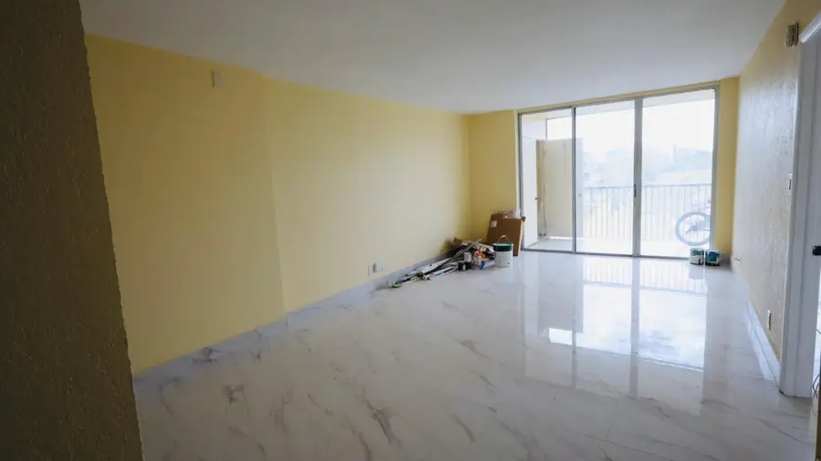 3101 NW 47th Terrace #335, Lauderdale Lakes, FL 33319 - #3