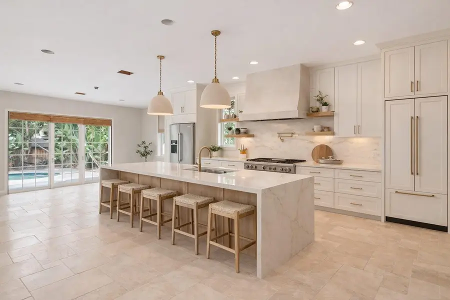 509 NE 13 Avenue, Fort Lauderdale, FL 33301 - #3