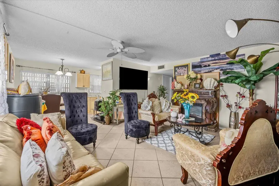 58 Woodland Drive #102, Vero Beach, FL 32962 - #3