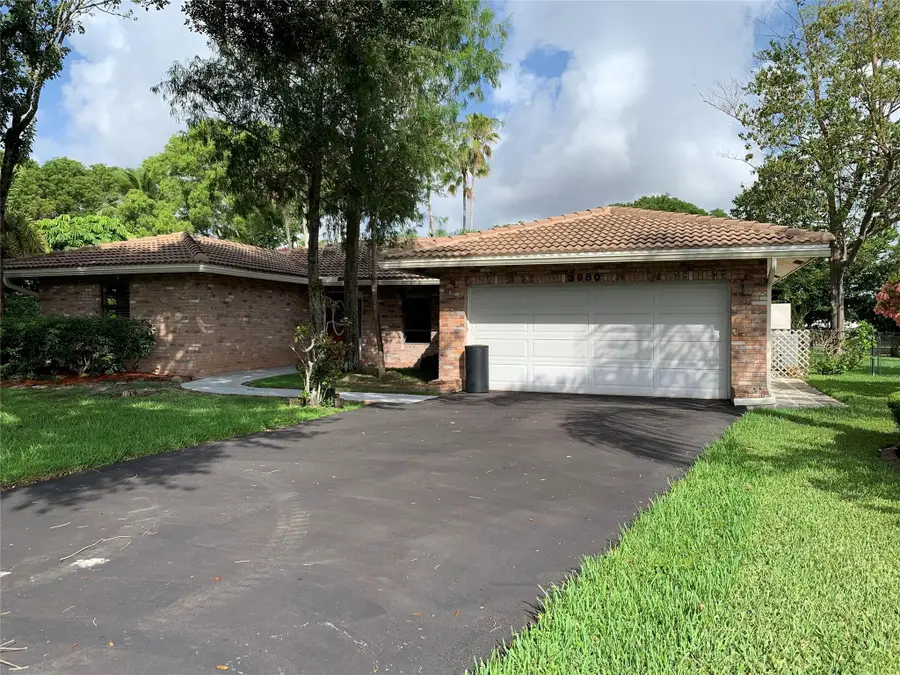 3980 NW 114th Avenue, Coral Springs, FL 33065 - #2