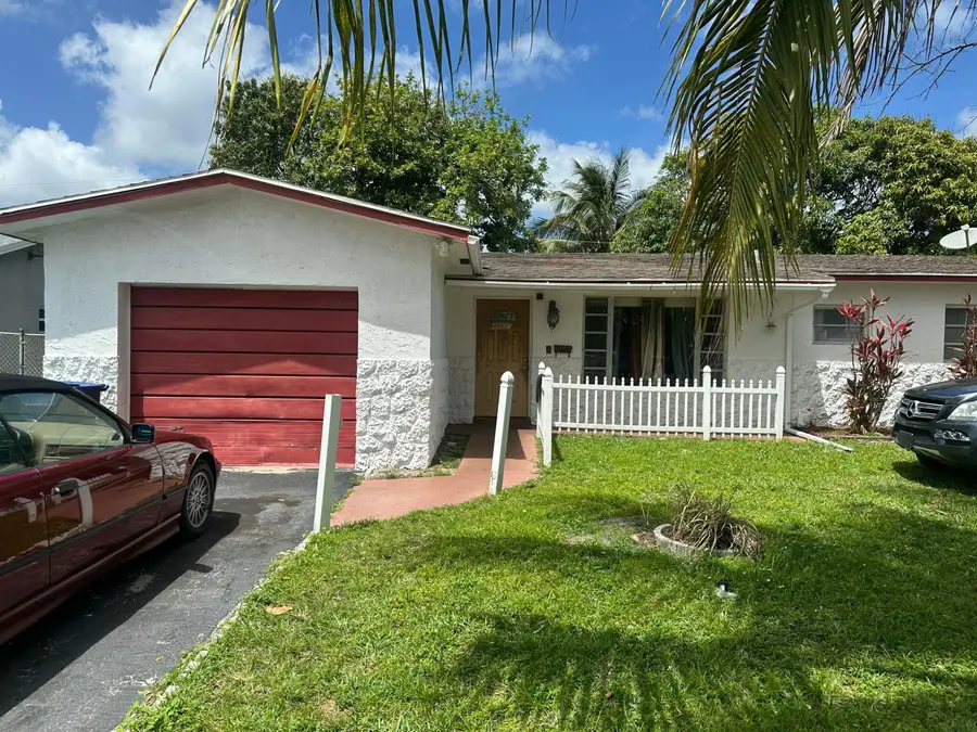 4801 NW 17th Court, Lauderhill, FL 33313 - #2