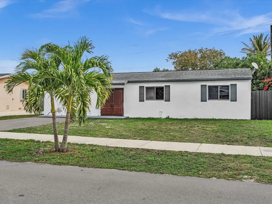 2340 SW 42nd Terrace, Fort Lauderdale, FL 33317 - #2