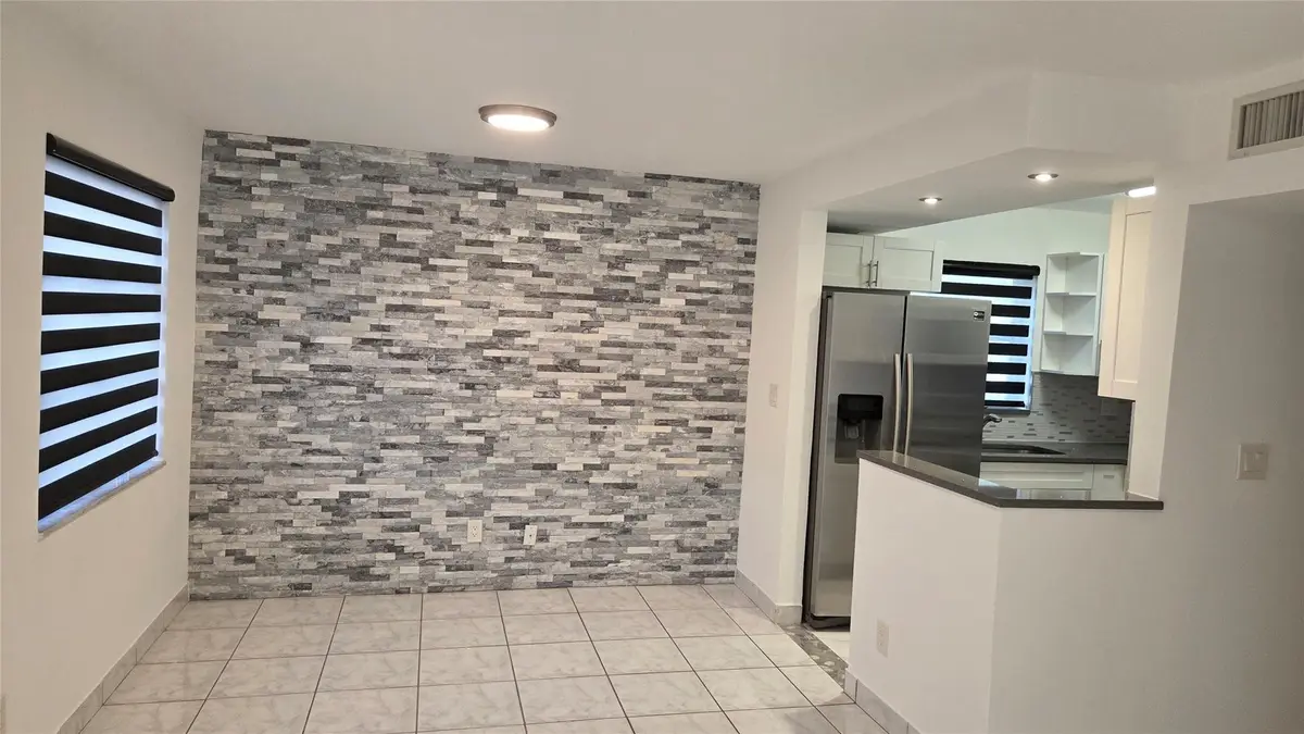 5375 SW 40th Avenue #105, Fort Lauderdale, FL 33314 - #1