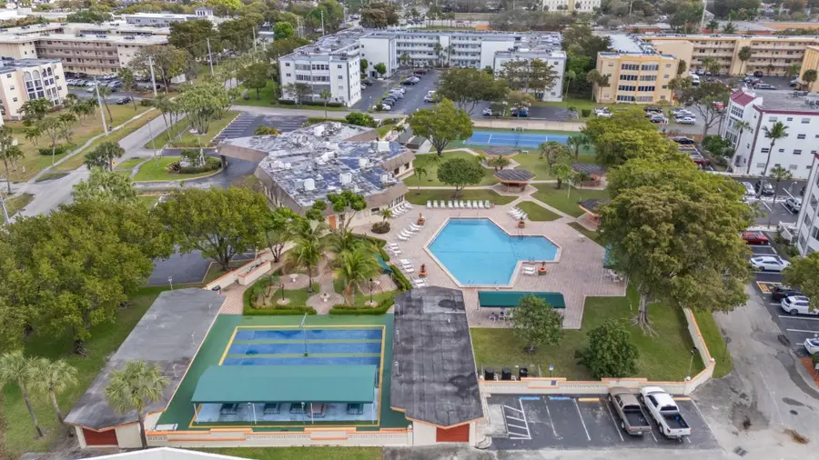 4191 NW 41st Street #214, Lauderdale Lakes, FL 33319 - #3