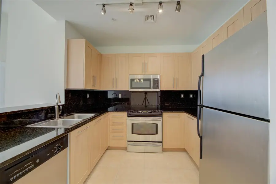 511 SE 5th Avenue #1913, Fort Lauderdale, FL 33301 - #3