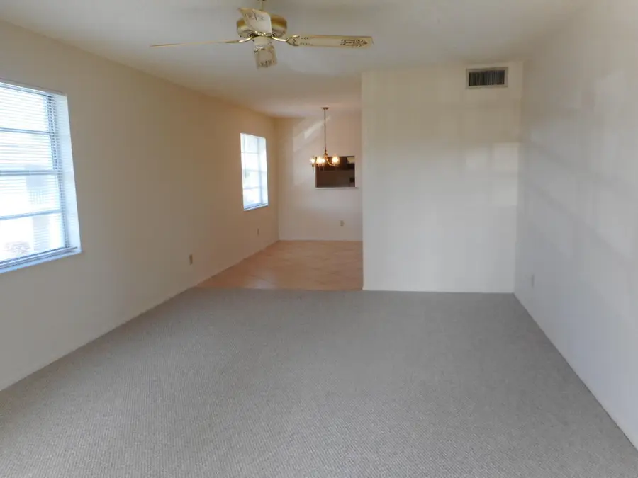 8 Vista Gardens Trail #201, Vero Beach, FL 32962 - Image #3