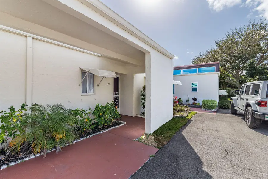 2671 Boundbrook Boulevard #125, Palm Springs, FL 33406 - Image #2