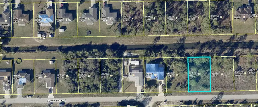 1229 Cordoba Street E, Lehigh Acres, FL 33974 - Image #2
