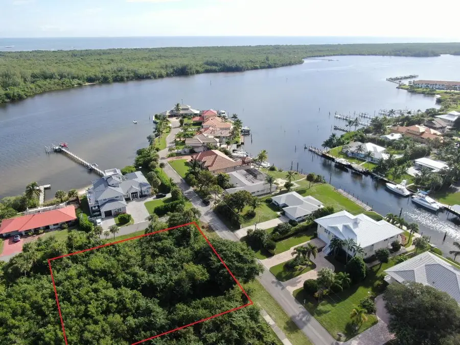 4200 SE Peterson Lane, Stuart, FL 34997 - Image #3
