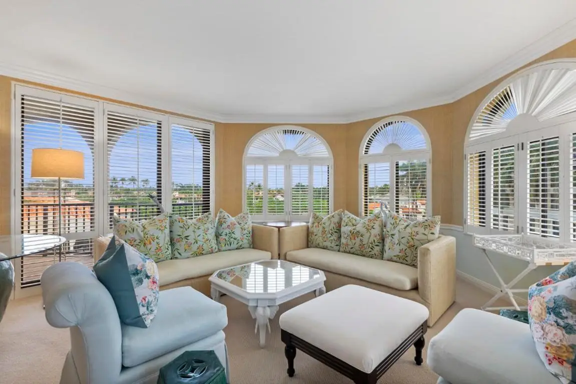 200 Bradley Place #301, Palm Beach, FL 33480 - Image #1