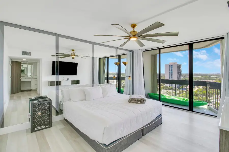 2000 Presidential Way #1401, West Palm Beach, FL 33401 - Image #2