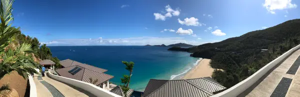 1 Trunk Bay, ,  