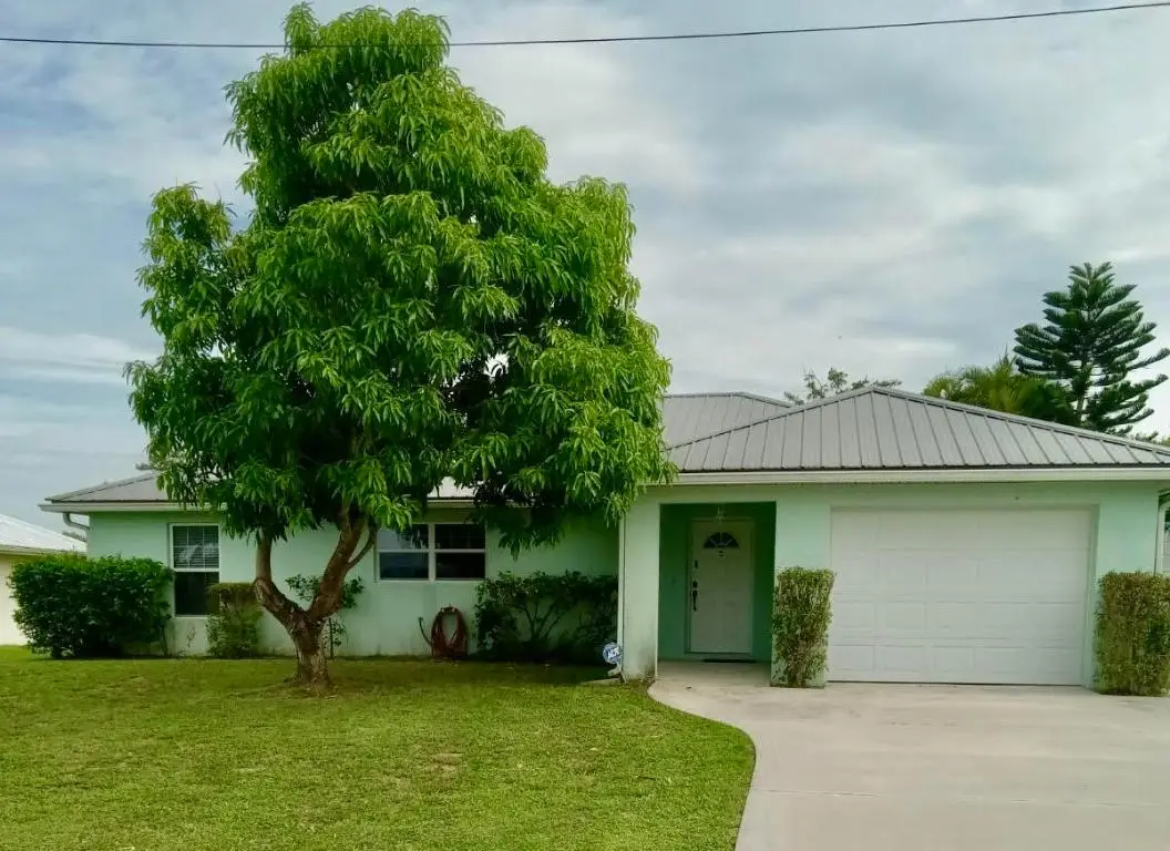 2636 SE 31st Street, Taylor Creek, FL 34974 - #1