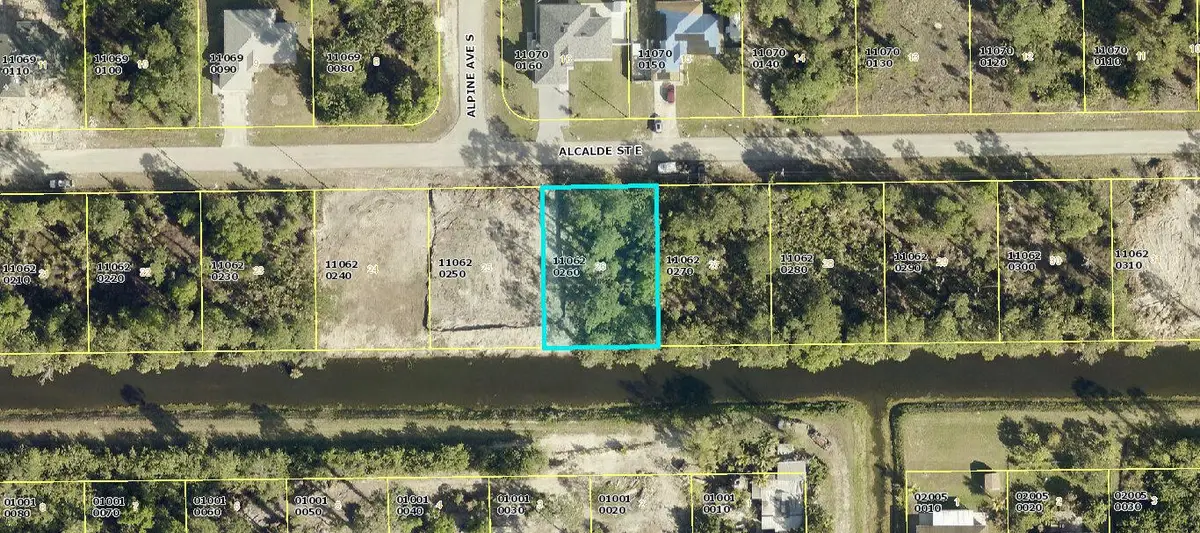 934 Alcalde Street E, Lehigh Acres, FL 33974 - Image #1