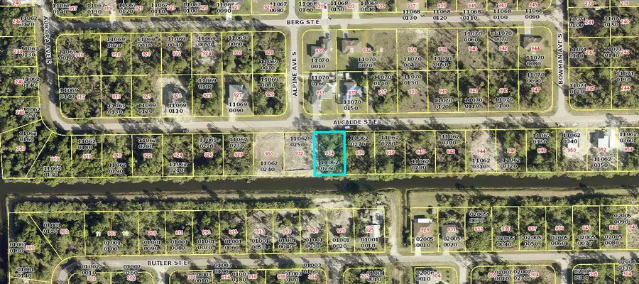 934 Alcalde Street E, Lehigh Acres, FL 33974 - Image #2