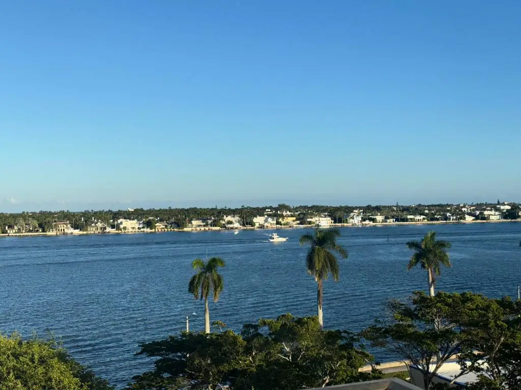 1801 S Flagler Drive #701, West Palm Beach, FL 33401 - Image #1