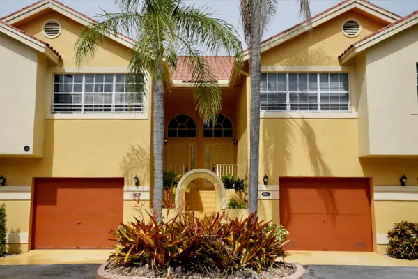 2121 S Ocean Boulevard #804, Pompano Beach, FL 33062