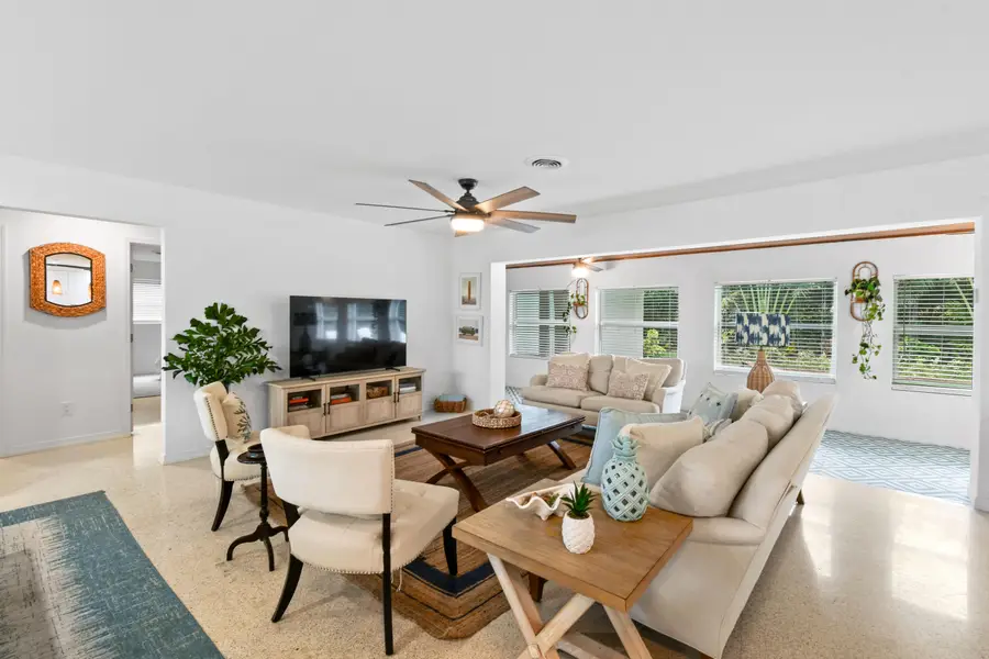 8045 W Lake Drive, Lake Clarke Shores, FL 33406 - Image #3