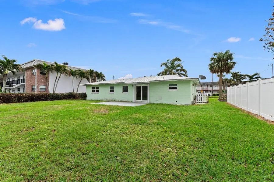 1154 Bayshore Drive, Fort Pierce, FL 34949 - Image #3