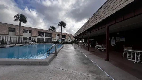 4709 Oak Terrace Drive, Greenacres, FL 33463