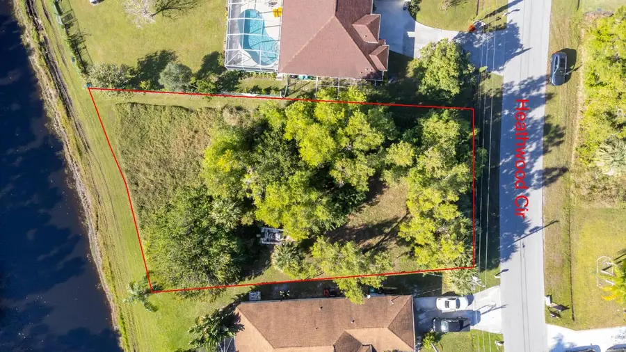 2349 SE Heathwood Circle, Port Saint Lucie, FL 34952 - Image #2